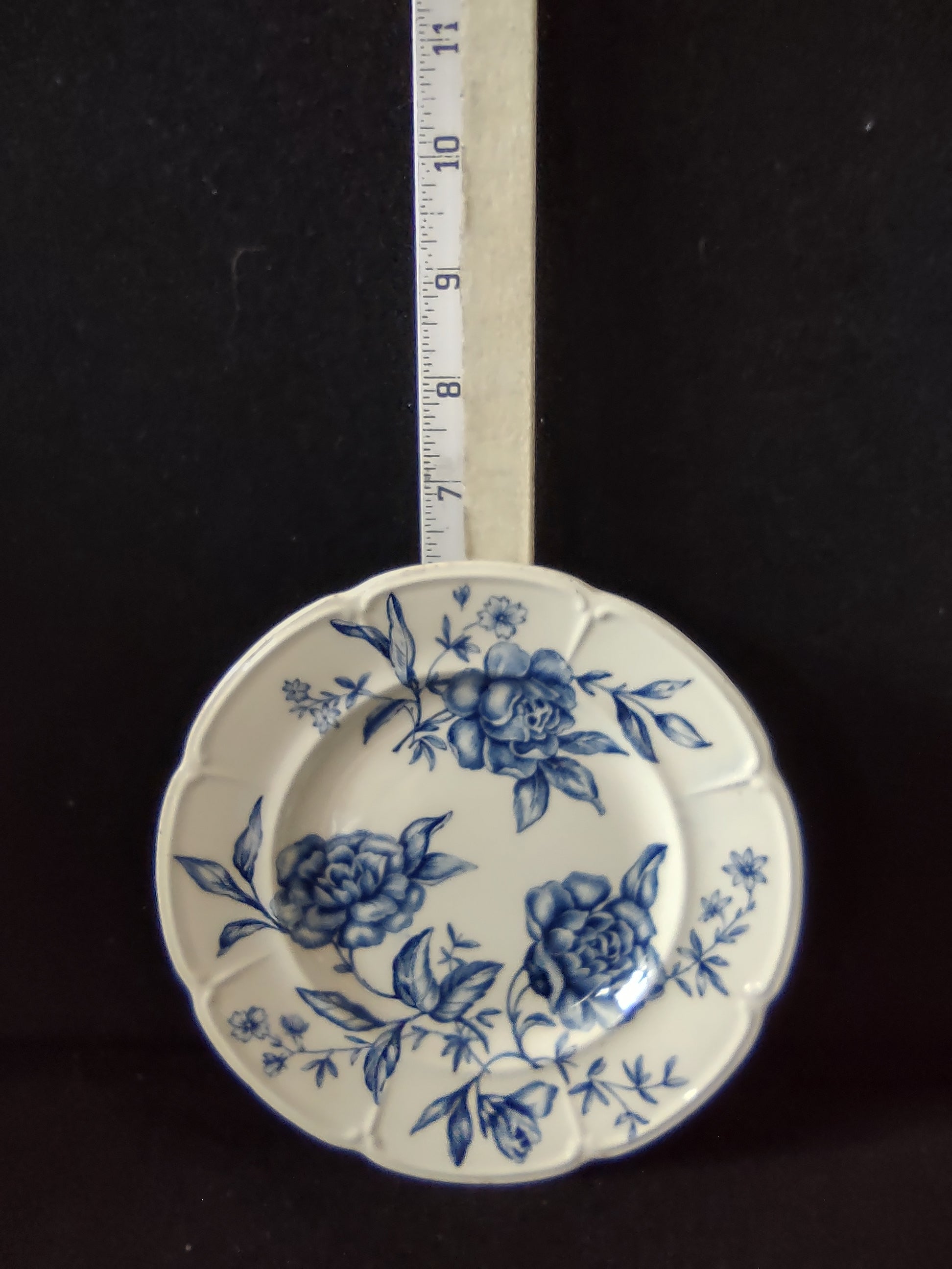 Vintage Johnson Bros Small Plate Windsor Ware Warwick Blue White x 3 (lot 5658)