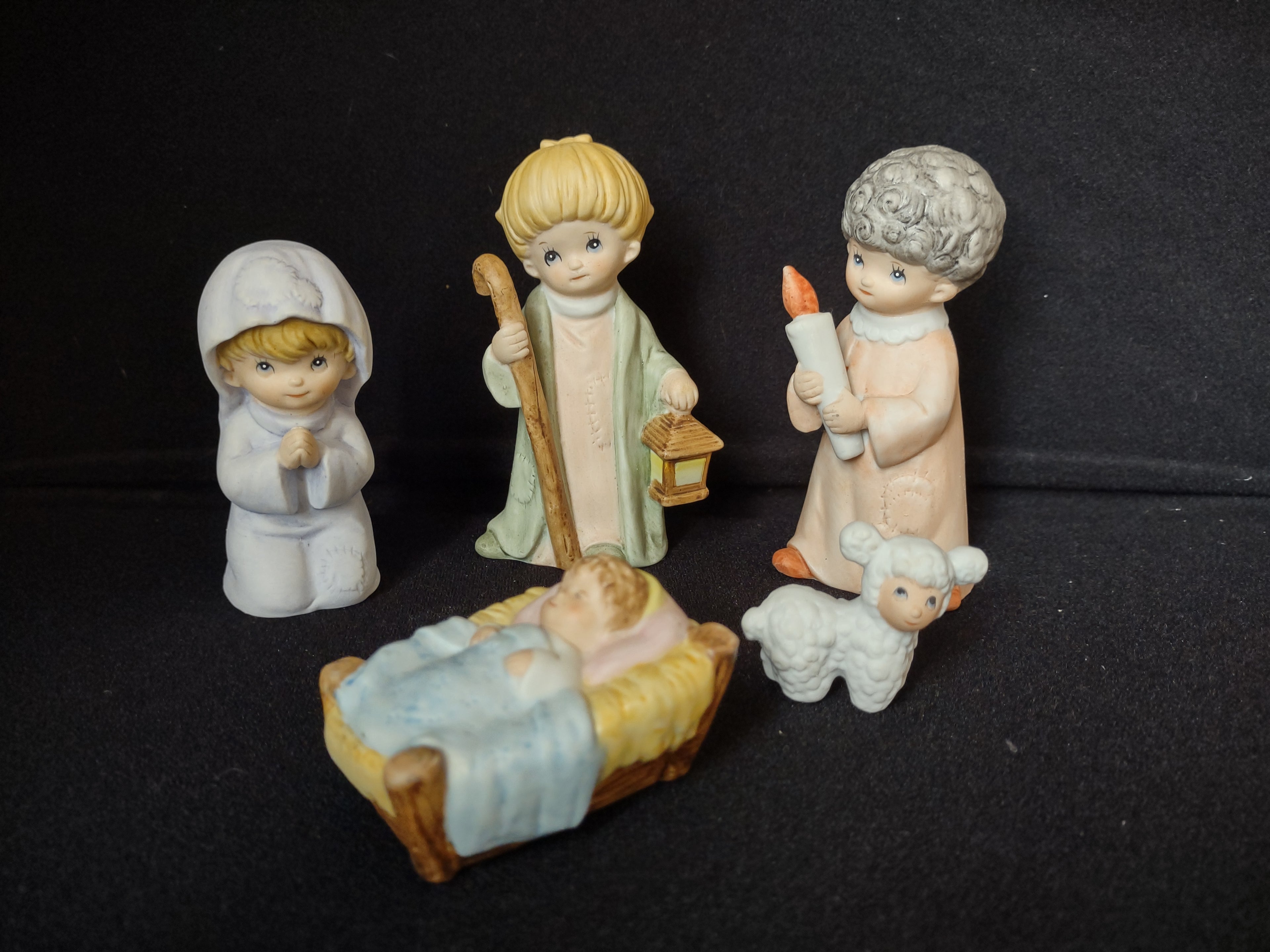 Vintage Homco Home Interiors Childrens Porcelain Pastel Nativity Set (lot 2427)