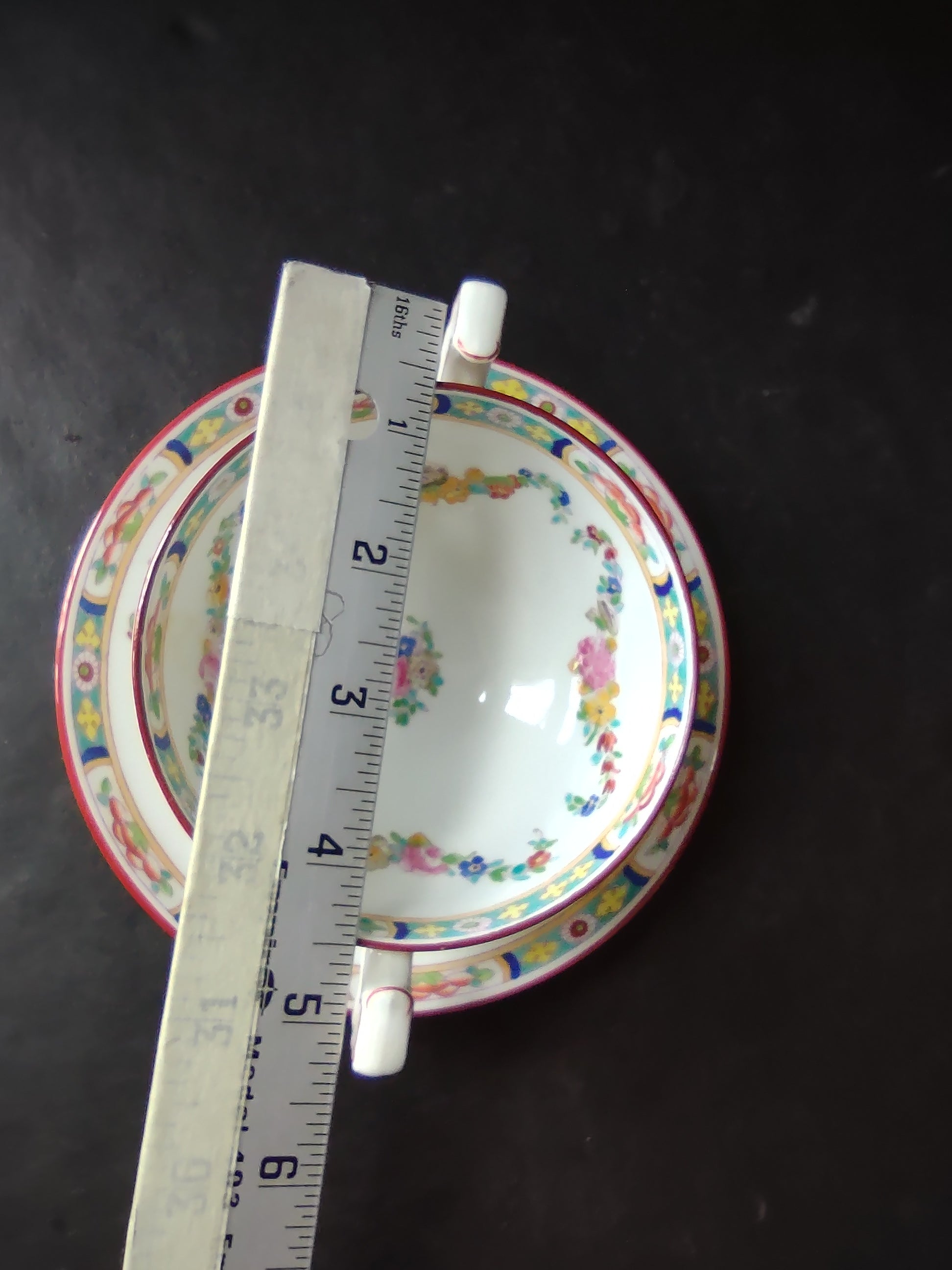 Vintage Minton Rose Garland Swag Boullion Saucer Bone China England (lot 5479)