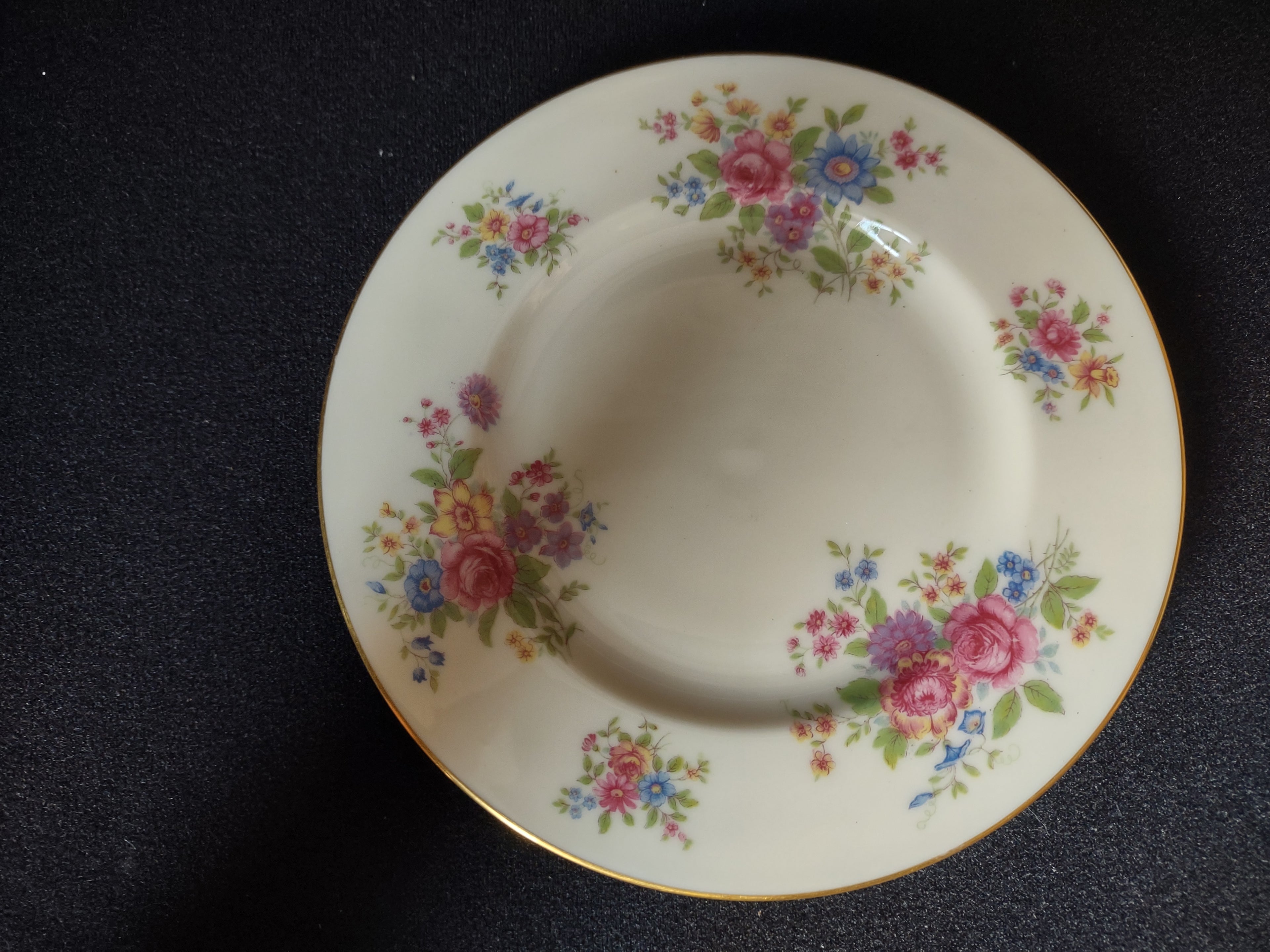 Vintage Lenox L-347 Bread Plate Gold Trim Roses (lot 1817)