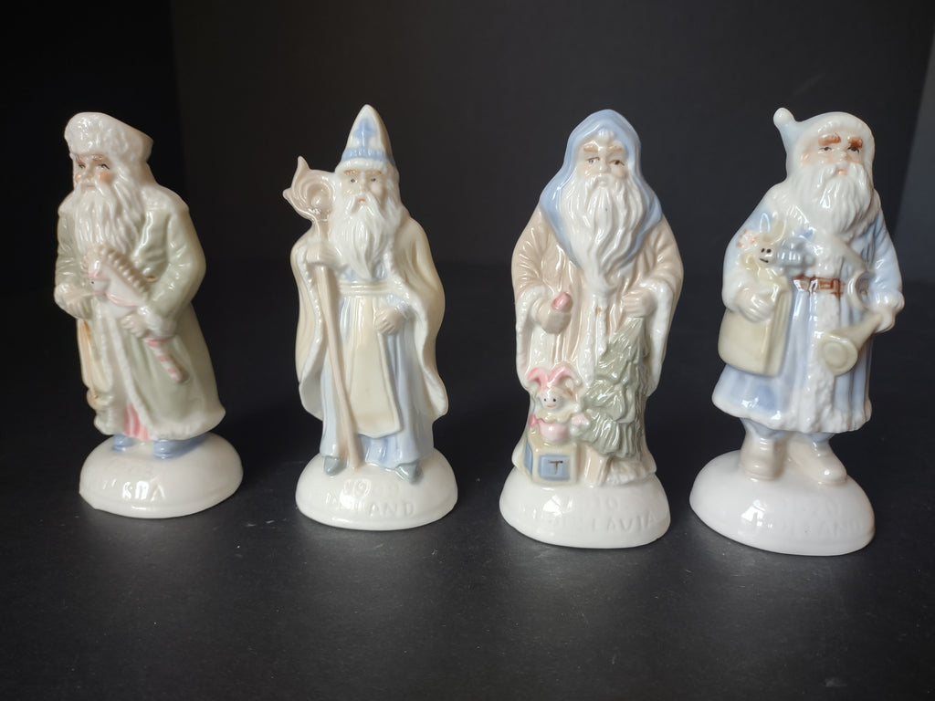 Vintage Set 4 Santa Claus Ceramic Blue White 5" Poland Holland (lot 1208)