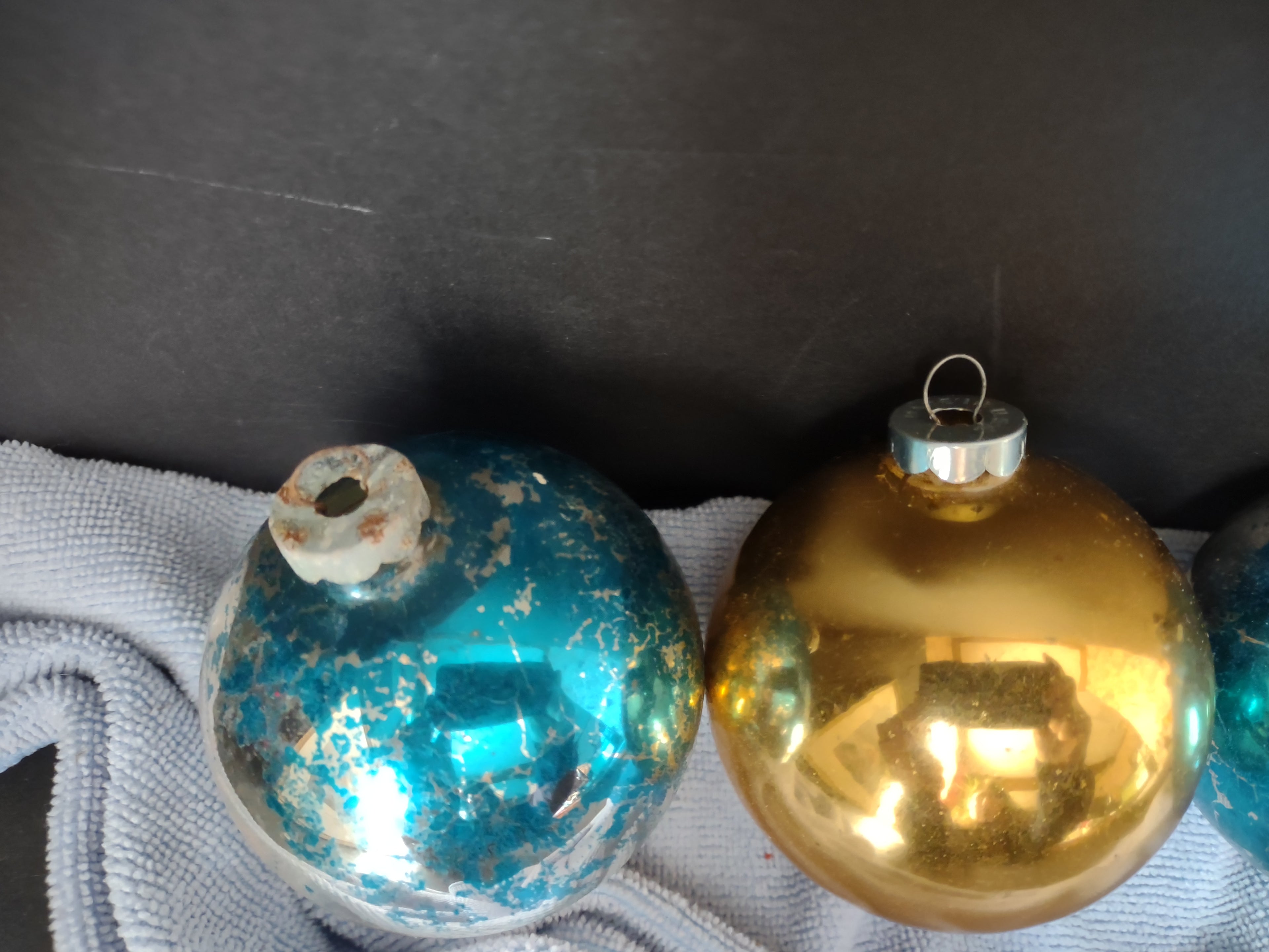 Vintage Christmas Ornament Bulb x 3 Shiny Brite 3" IMERFECT (lot 3448)