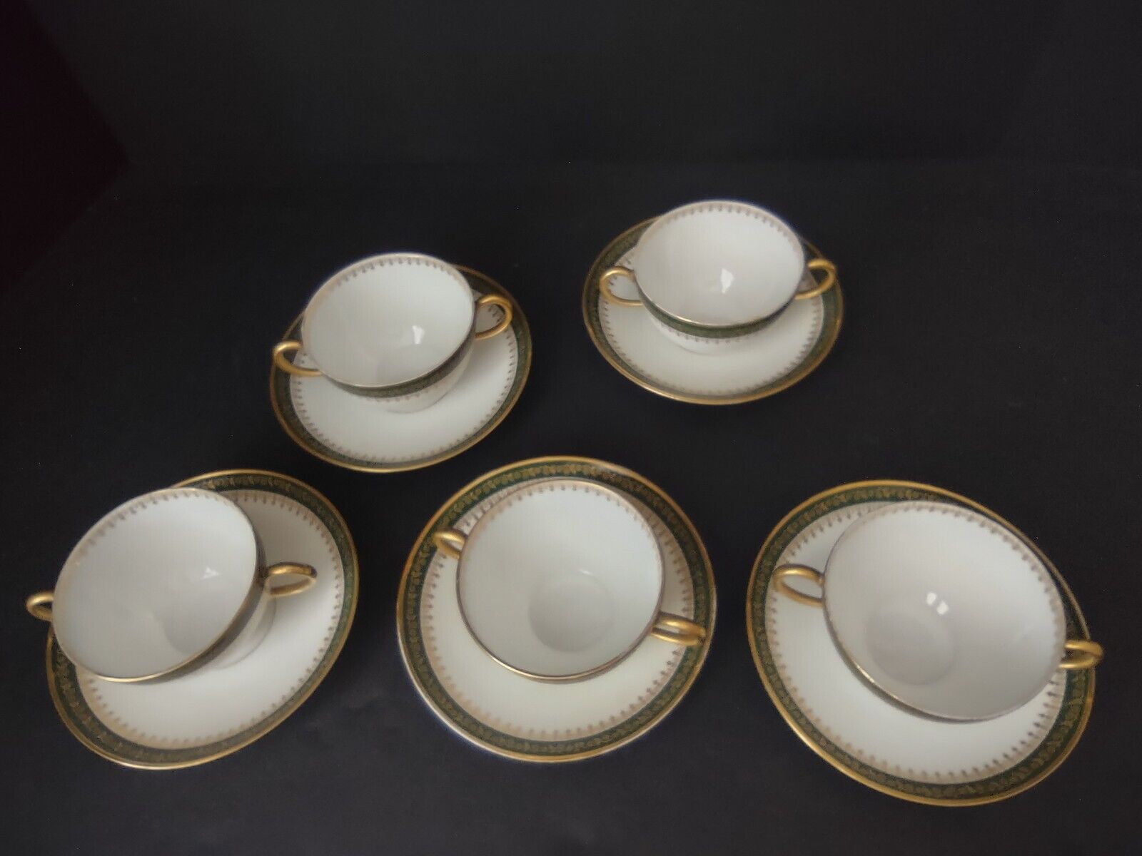 GDA LimogesFrance Gold Trim Green 2 Handle 5 x Bouillion Cup & Saucer (lot 612)