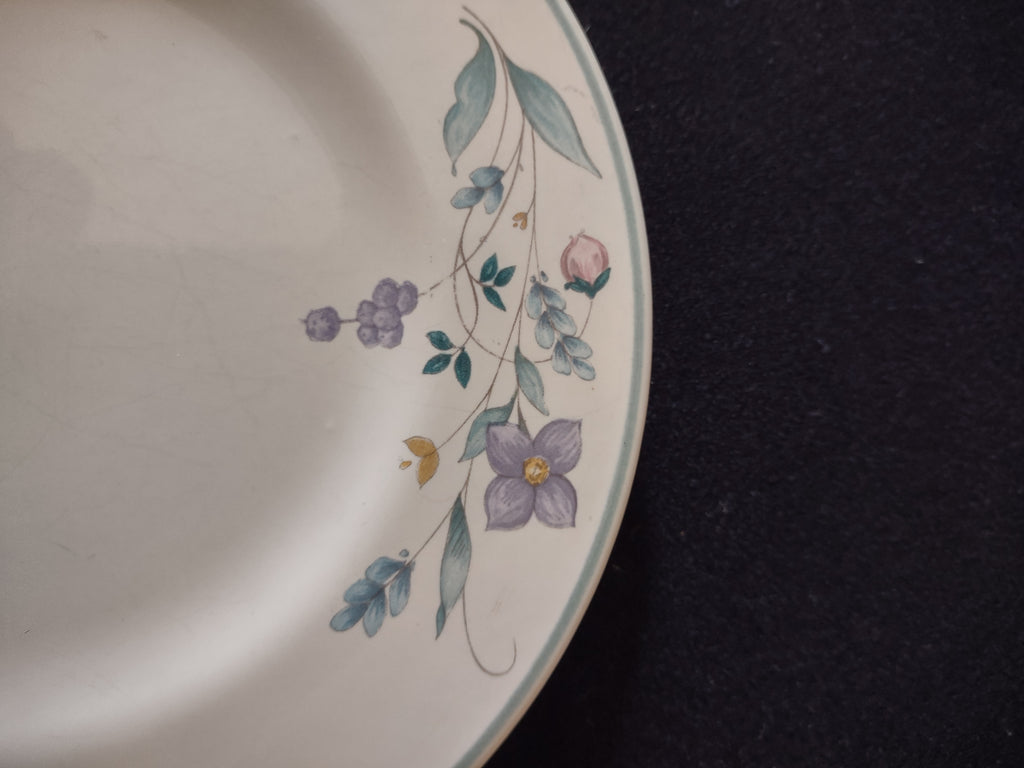 Vintage Pfaltzgraff 2 x Dessert Plates April Flowers Pink Lavender 8" (Lot 5027