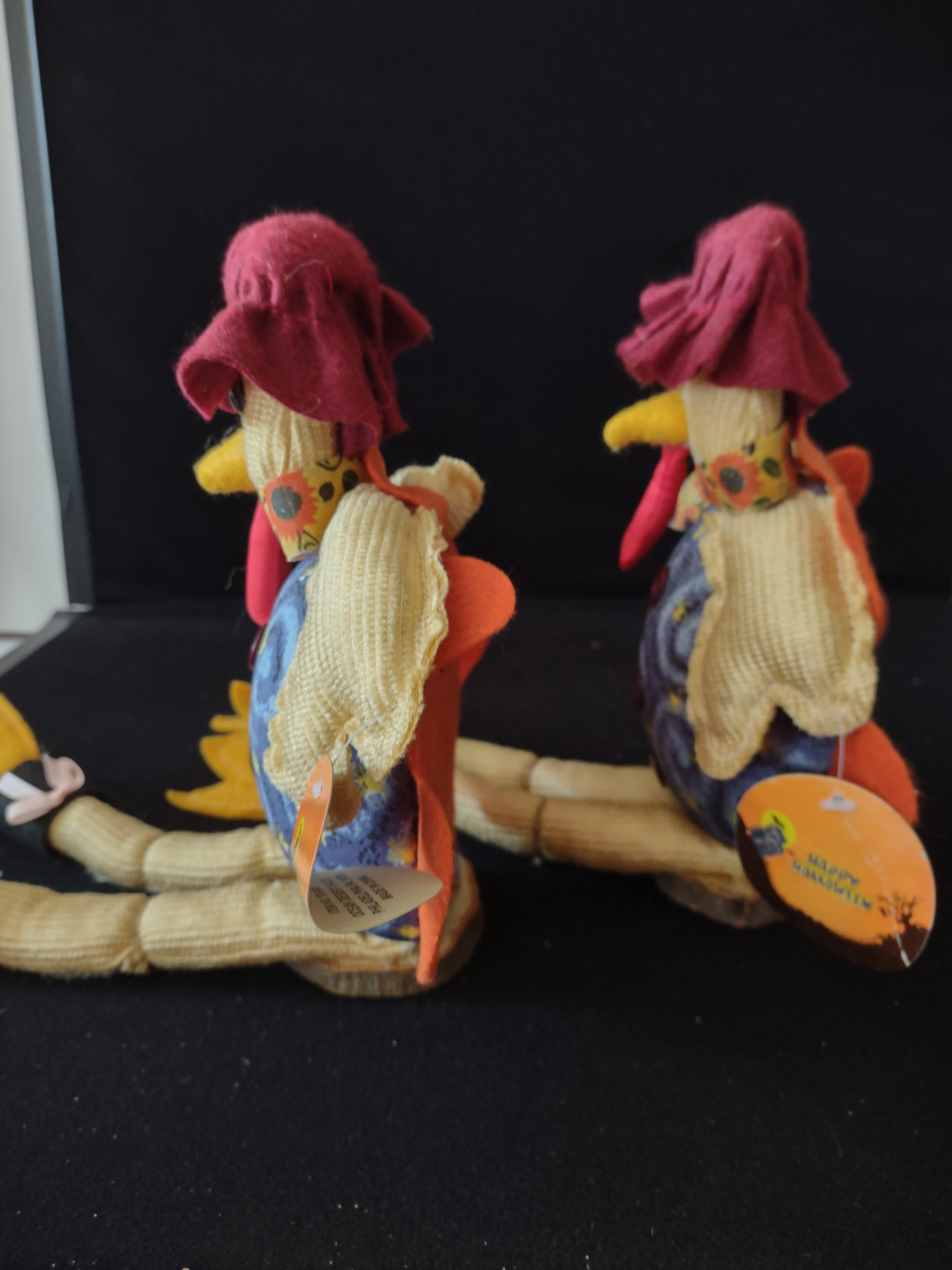 Halloween/Fall Seated Turkeys and 3" Candle Ring (Lot 3359)