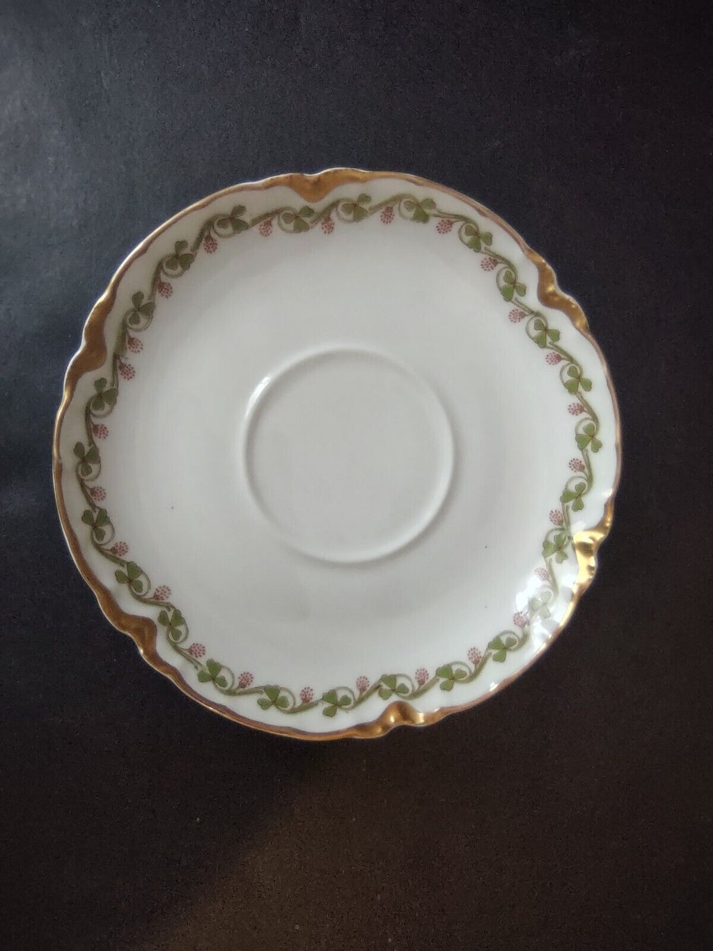Haviland Limoges Green Gold Clover Shamrock Saucer Plate 5-1/2" (lot 610)
