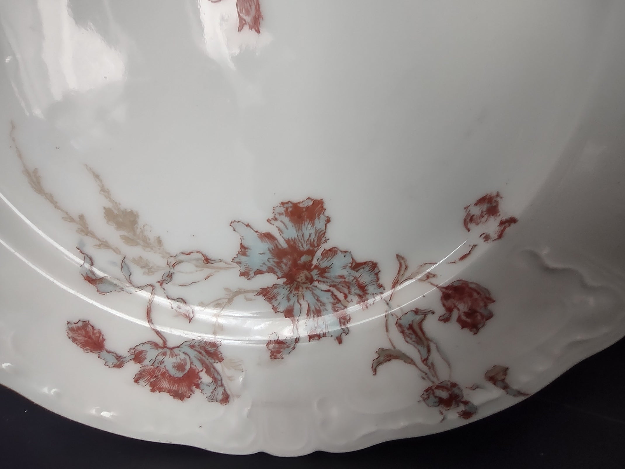 Haviland Limoges Blue Red Flower Luncheon Plate T.M. James & Sons (lot 953)