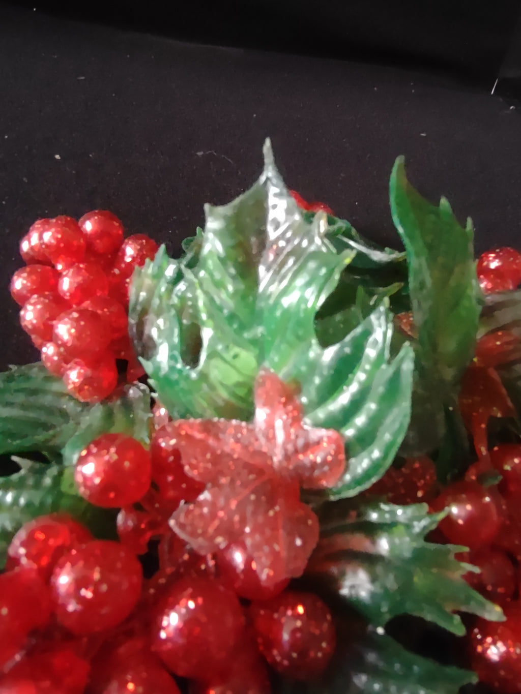 Vintage Christmas Plastic Red Grapes 8" Candle Ring 2.5" Opening (Lot 4771)