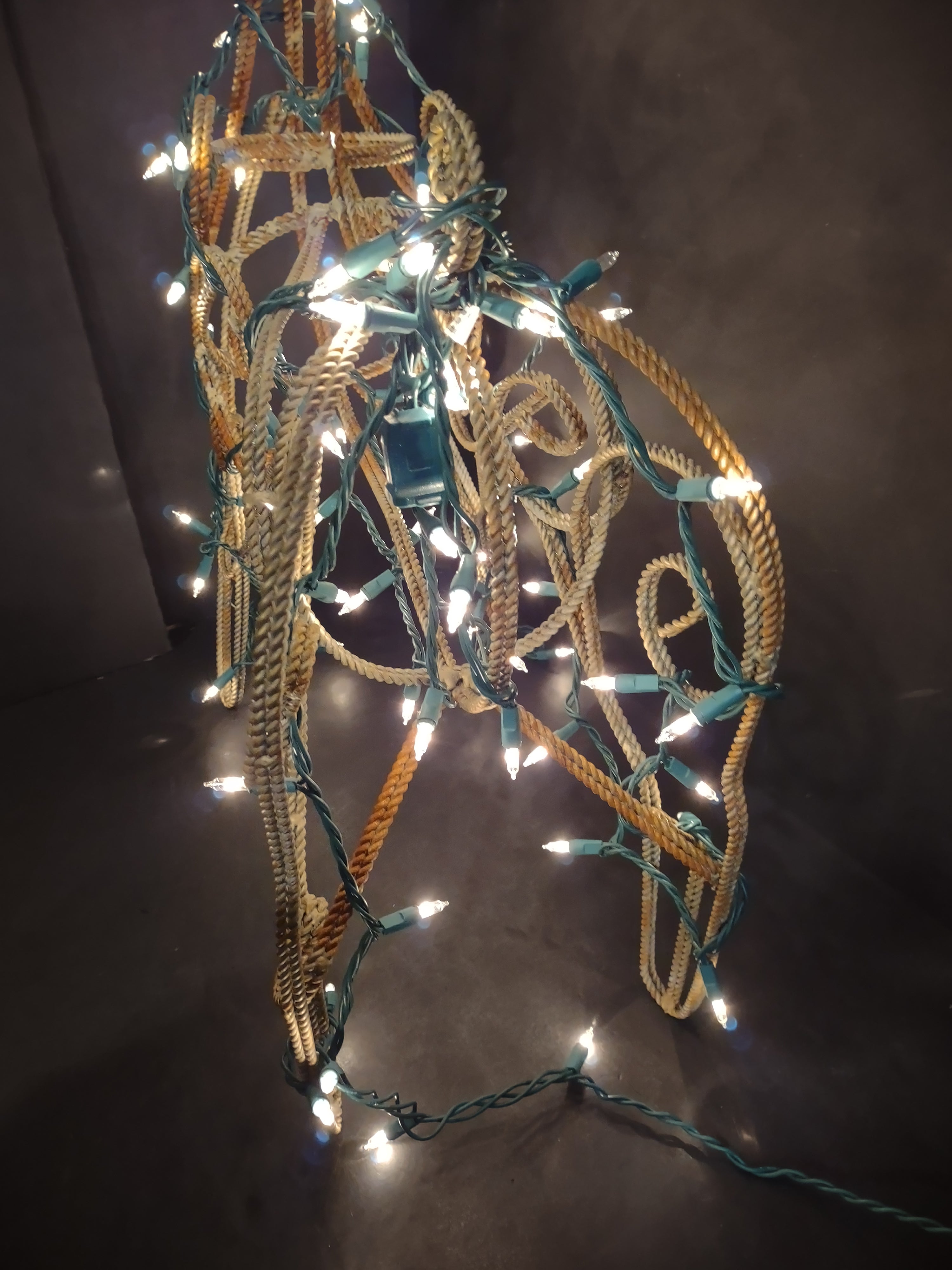 Vintage Metal Christmas Reindeer Light Up 30" (lot 1403)
