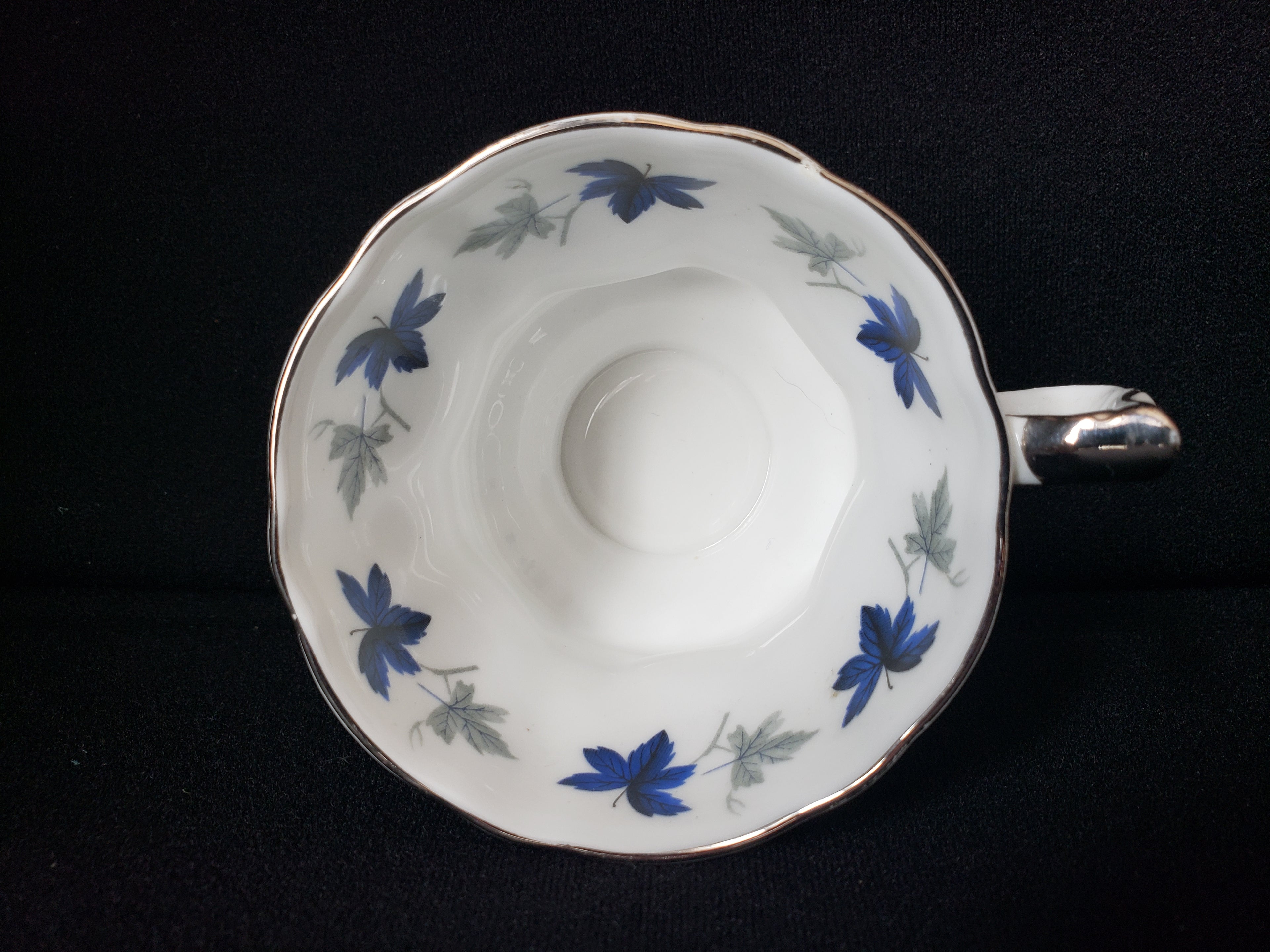Vintage Royal Windsor England Tea Cup ONLY (lot 2057)