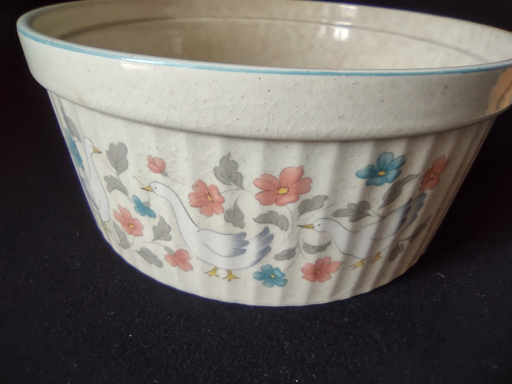 Vintage Country Classics Souffle Dish Geese Goose Duck Bowl CRAZING (lot 2803c)