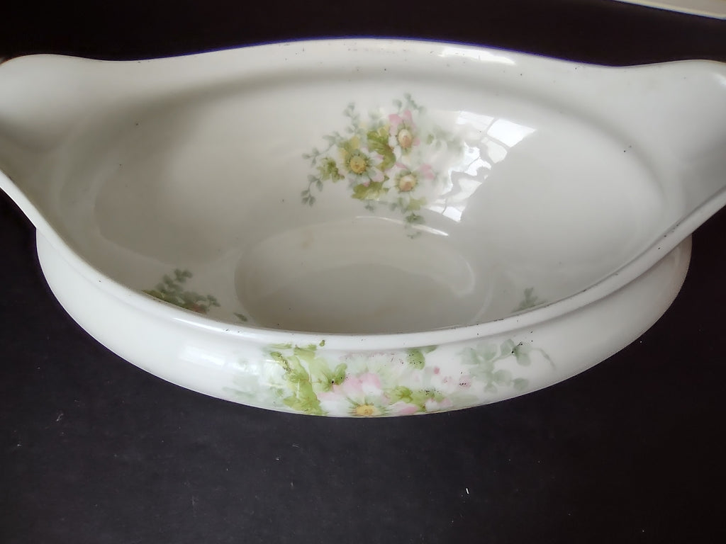 Haviland Limoges GDA Gravy Boat NO UNDERPLATE Pink Daisy Daisies (lot 877)