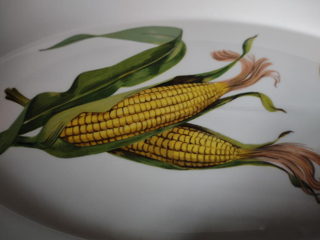 Royal Worcester Evesham 12" Oval Baking Dish Oven to Table (lot 2769)
