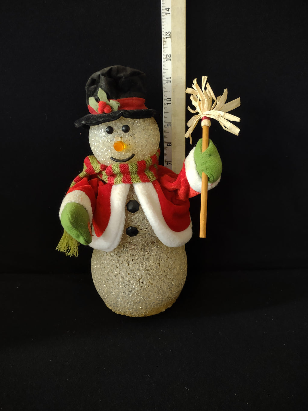 Vintage Christmas/Winter Animated Plastic Snowman Winter Wonder Land (Lot 3675)