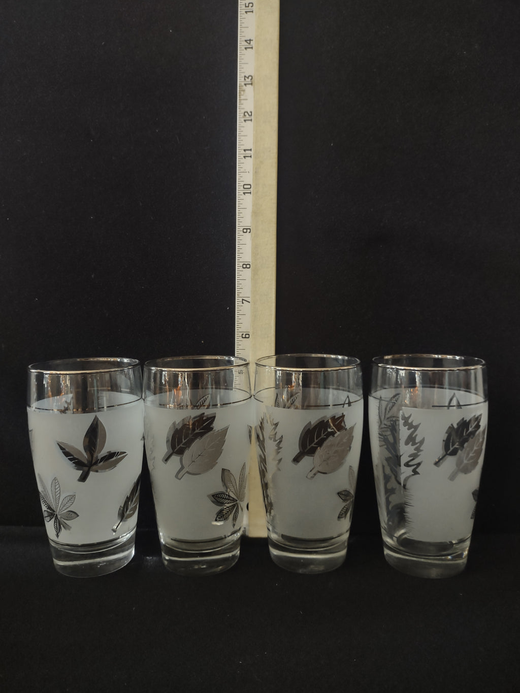Vintage Libbey Silver Leaf Foliage Frosted Drinking Glasses X 4 (Lot 3233)