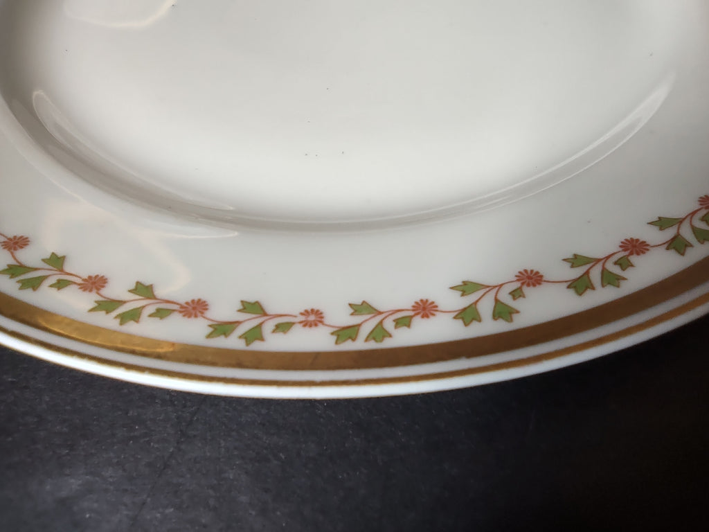 Old Abbey France Limoges Dinner & Dessert/Salad Plate Clover Gold Trim (lot 863)
