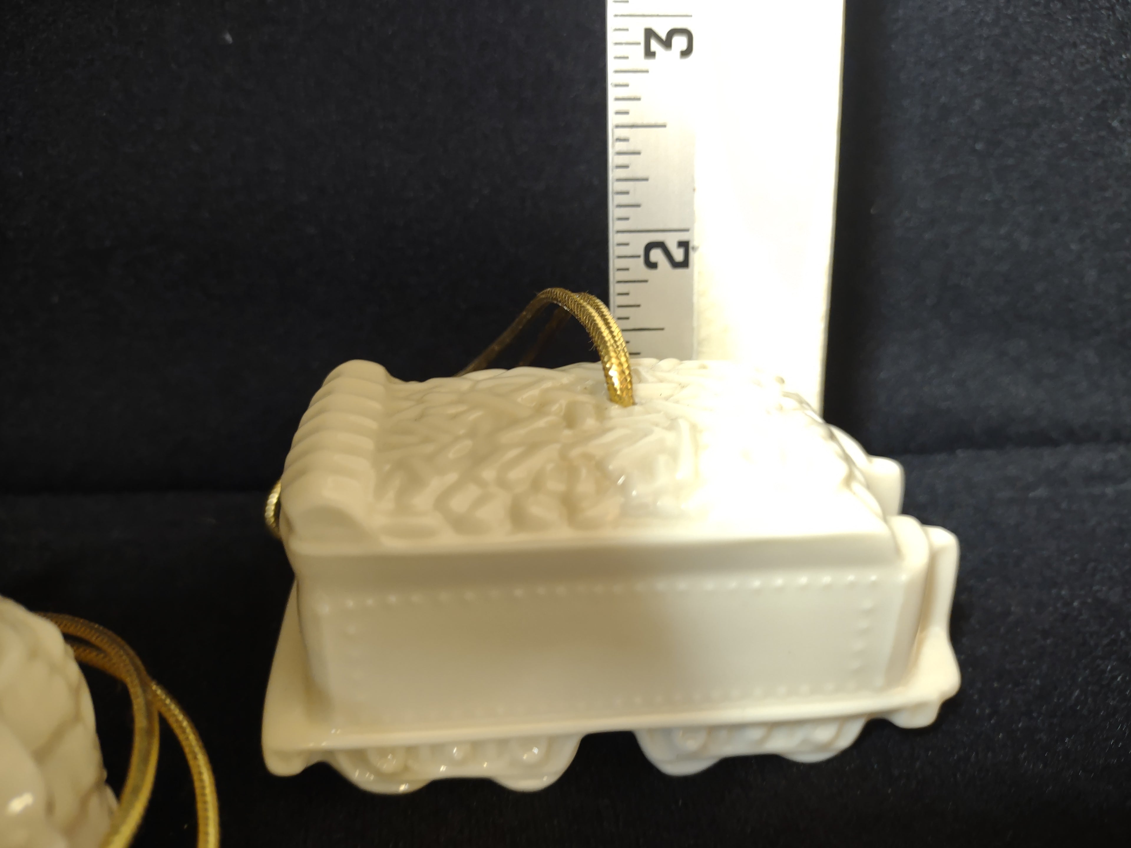 Lenox Set of 3 Train Christmas Ornament (lot 1655)