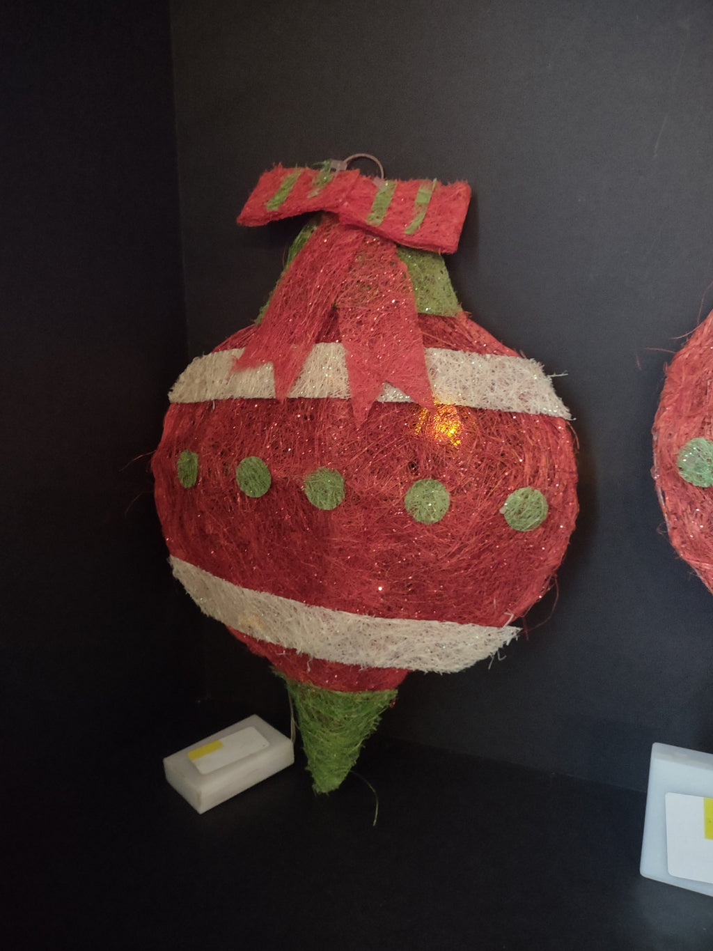 Christmas Light Up Battery Operated Blinking Ornament Wall Decor 16" (lot 1385)