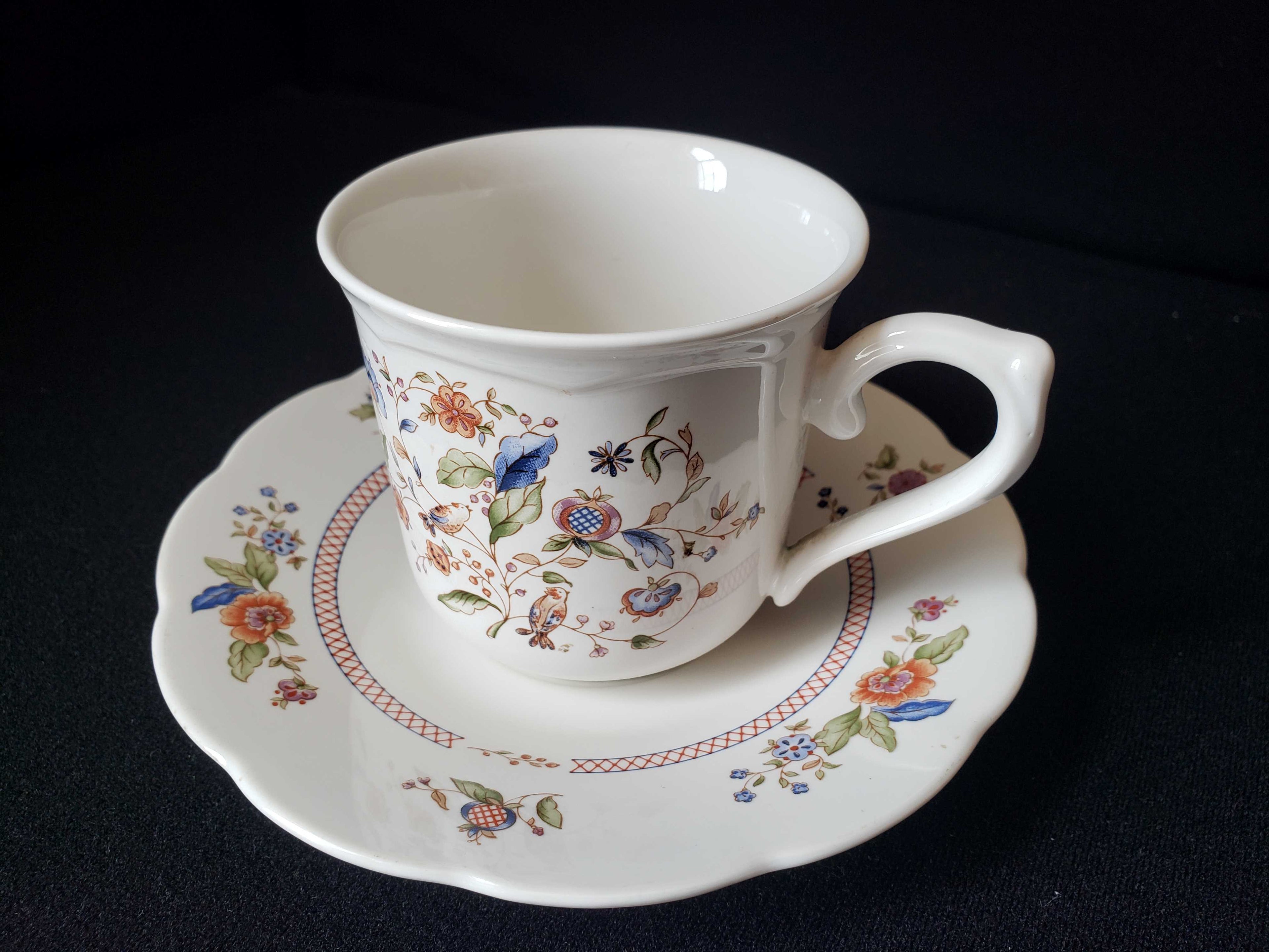 Vintage Lenox Wind Chimes Tea Cup with Saucer (lot 1941)