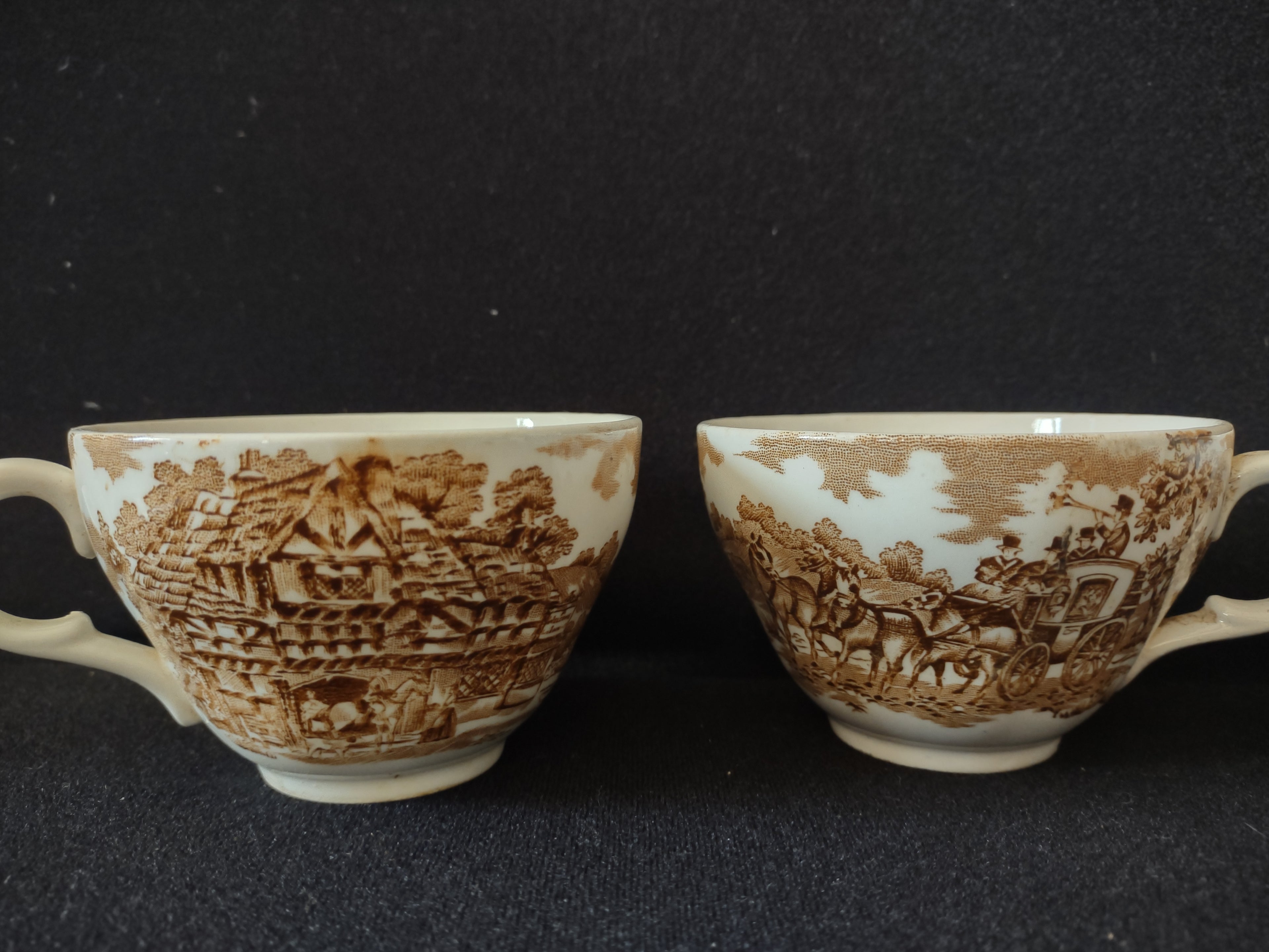 Vintage Johnson Brothers Teacup Ironstone Olde English Countryside x 3 (Lot 5638