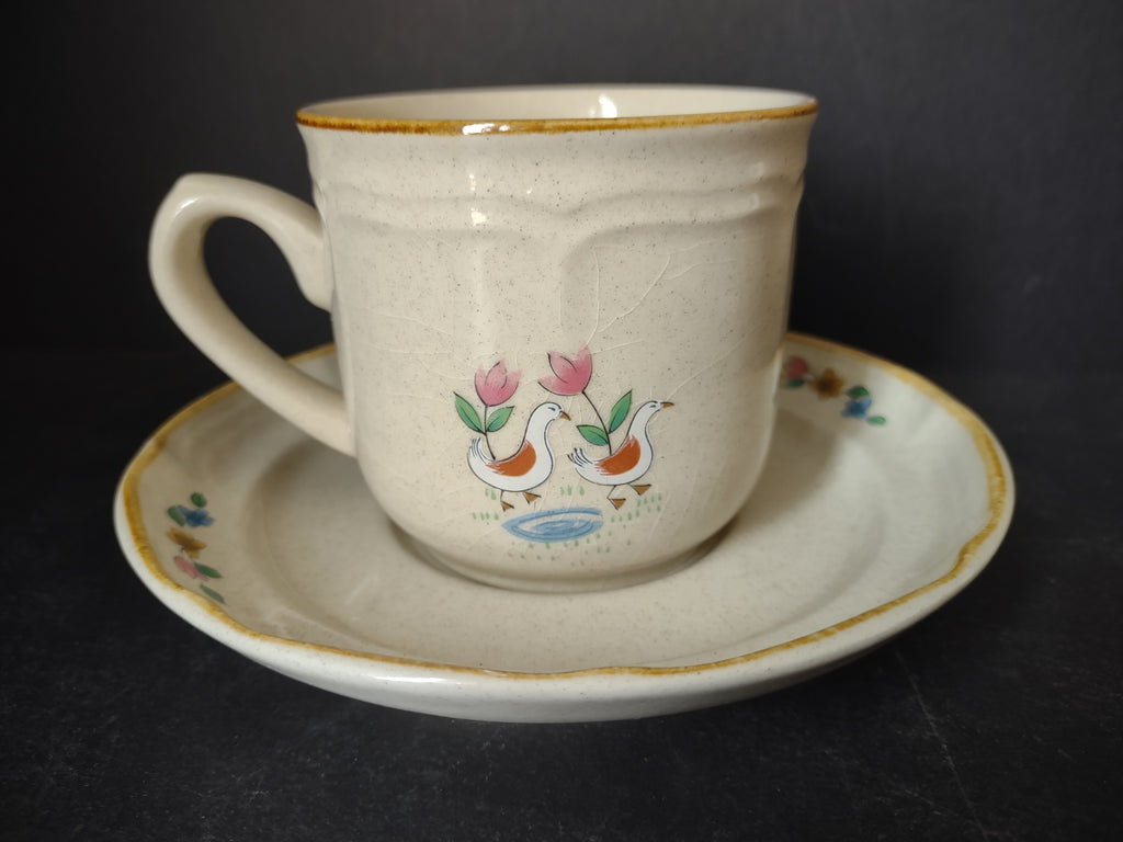 Vintage Heartland Village Tea Cup and Saucer Cottage Country (lot 2894c)