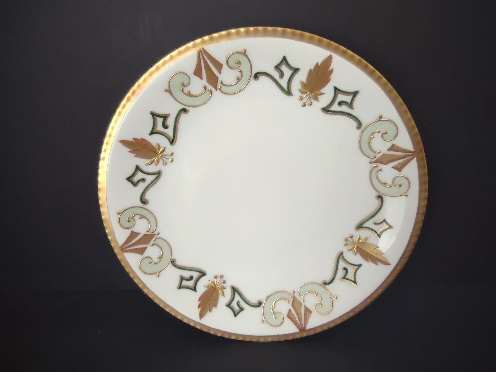 Limoges Raised Gold Trim Salad Luncheon Plate Seafoam Green (lot 632)