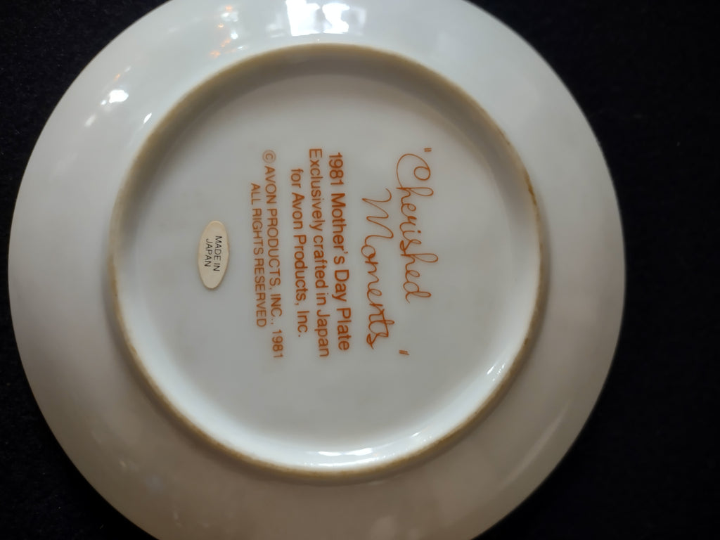 Vintage Cherished Moments Japan Avon Mother's Day 5" Plates 1981 1984 (Lot 3303)