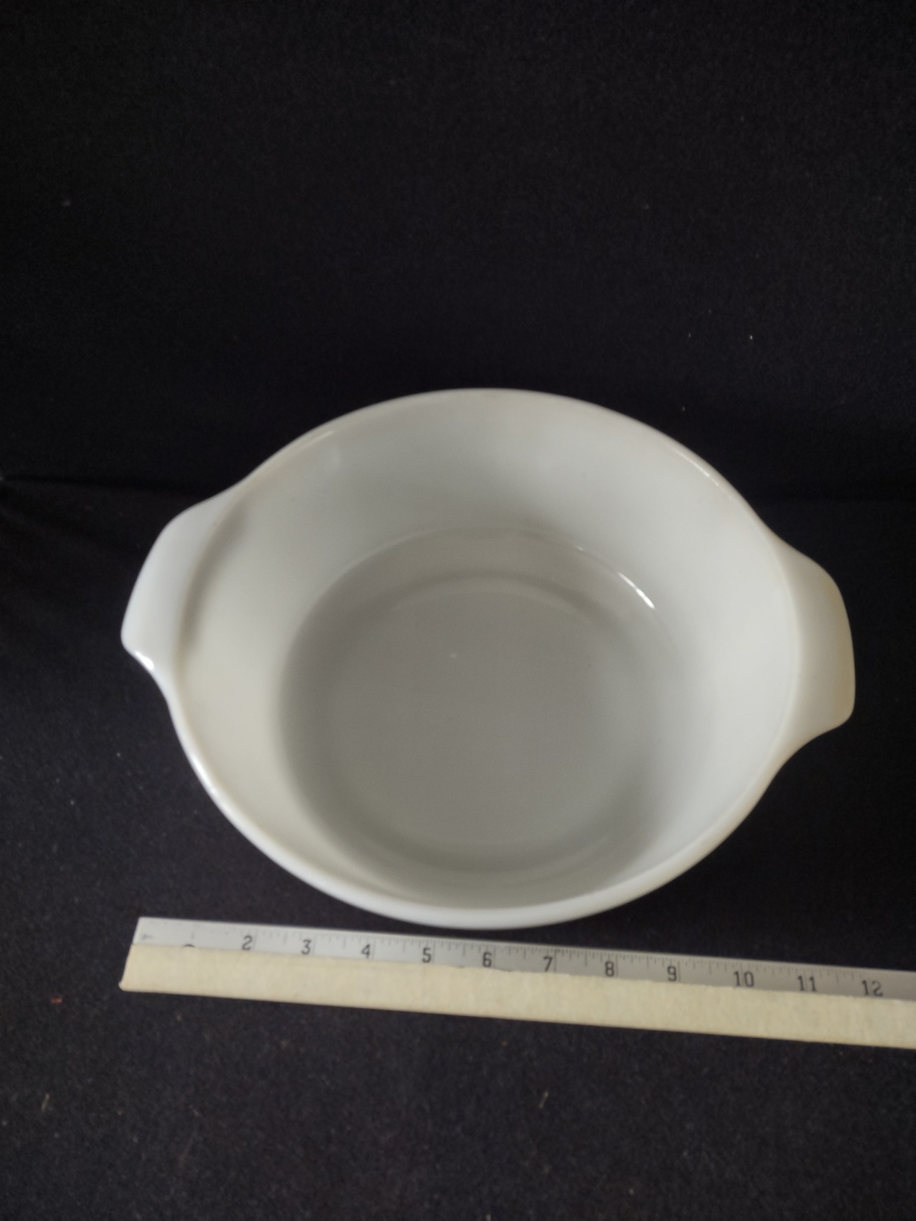 Vintage White Milk Glass 10 " Casserole Dish (Lot 5241)