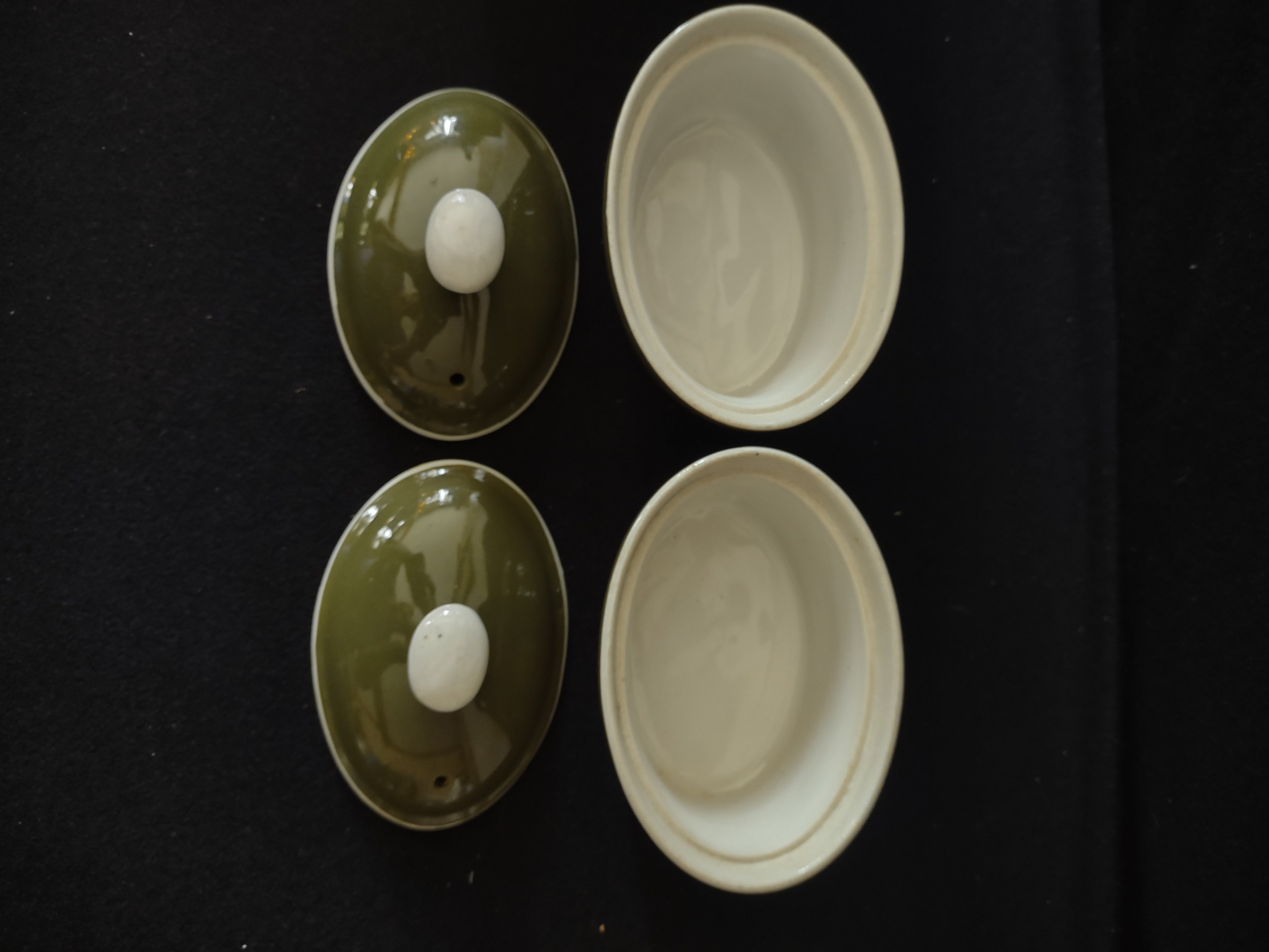 Vintage Hall Casserole And 2 Covered Serving Bowls (Lot 3293)