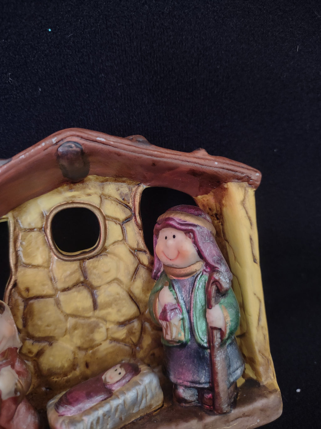 Christmas Ceramic Small Kid Nativity Scene Figurine Mary Joseph Baby (Lot4559)