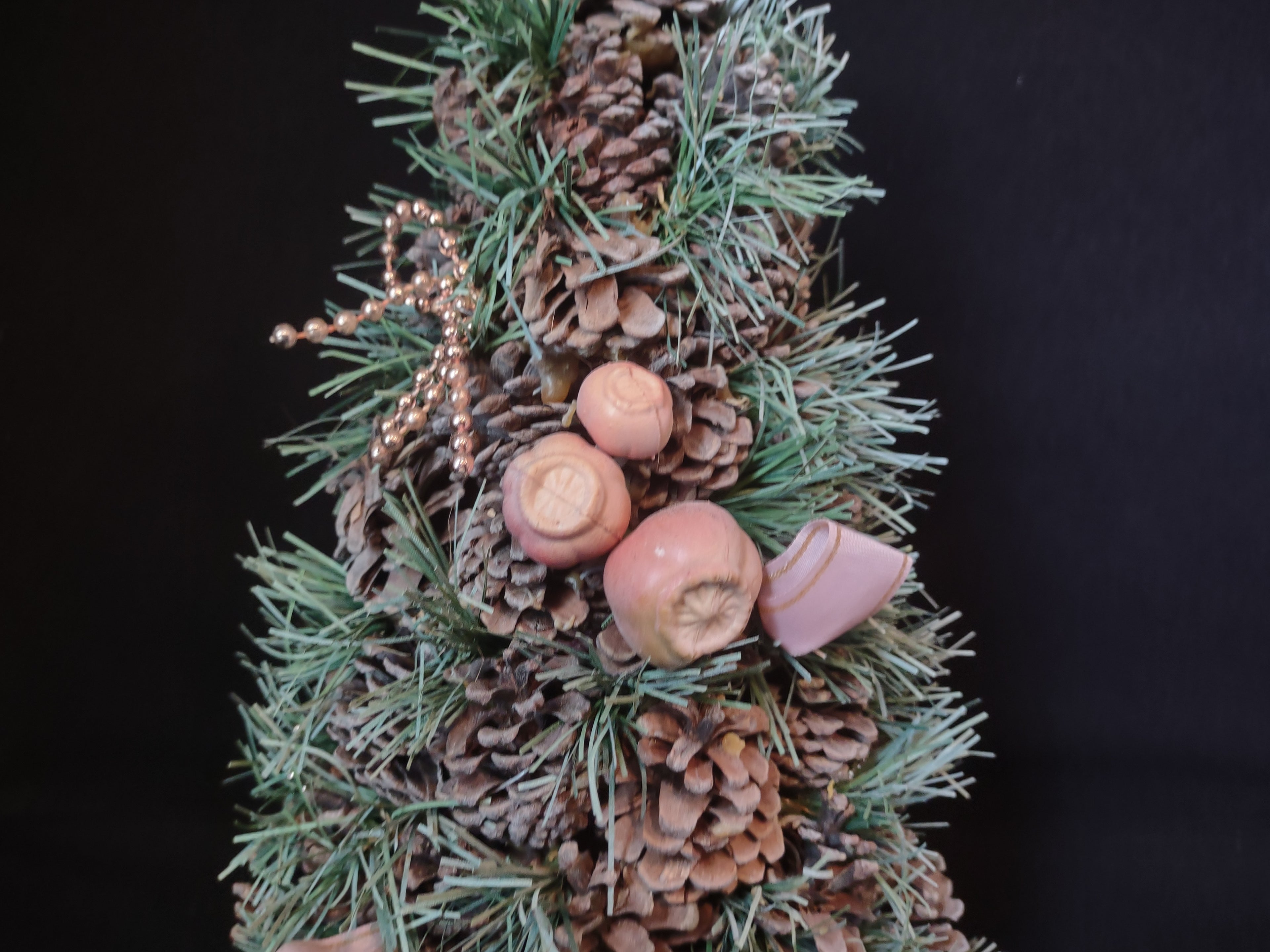 Mini Christmas Tree 12" Victorian Pink Pine Cone (lot 1686)